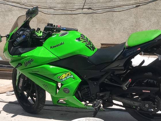 KAWASAKI NINJA 250R KAWASAKI NINJA 250R
